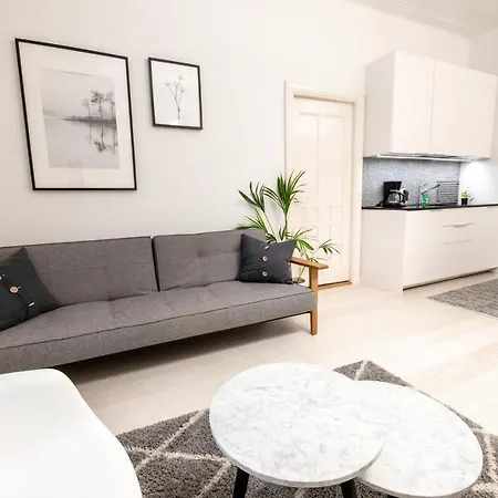 2ndhomes Beautiful 50m2 1br Scandinavian Апартаменты Хельсинки